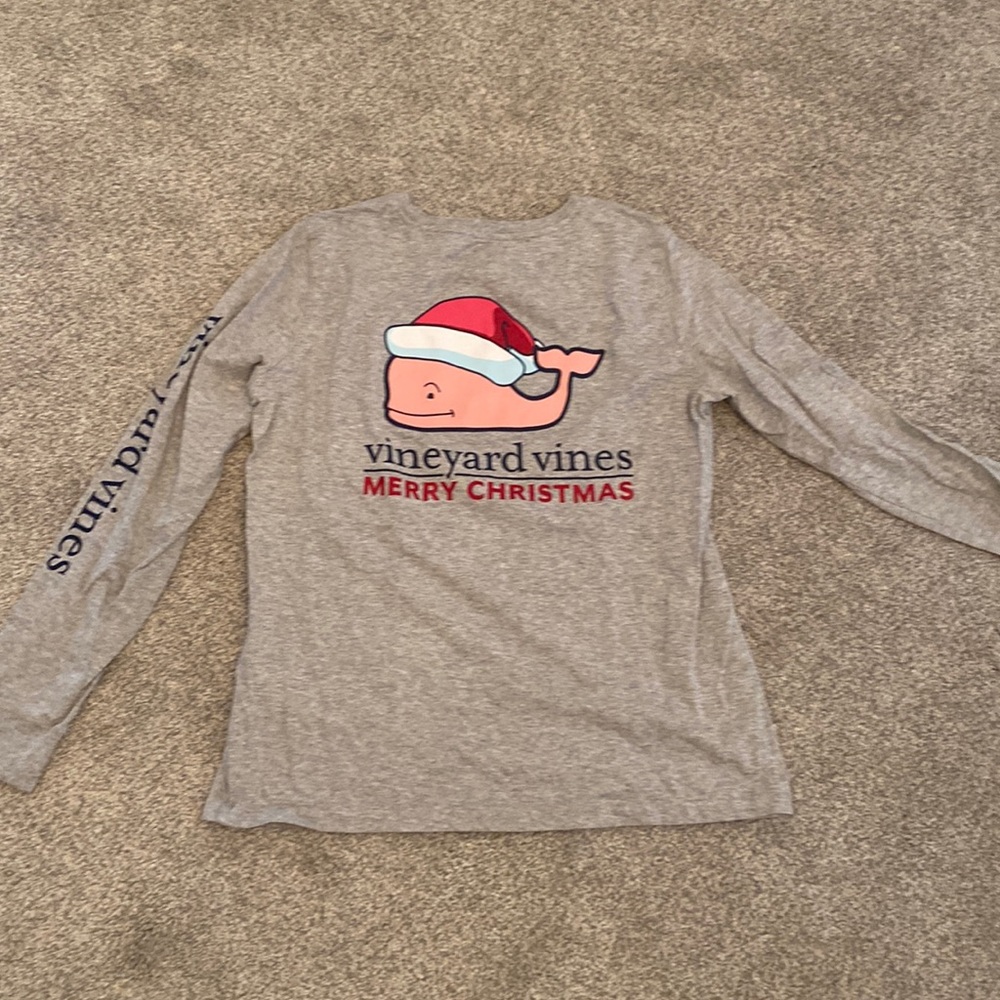 NWOT Vineyard Vines long sleeve Christmas tee size Small